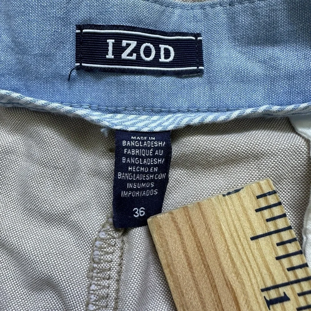 IZOD Men's Khaki Flat Front Shorts Size 36 100% Cotton Casual Chino 9